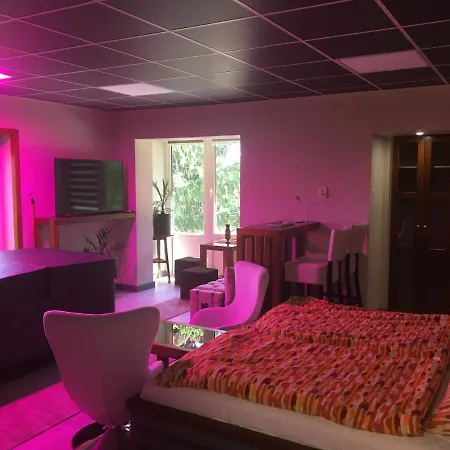 E 14 3* Berekfürdő