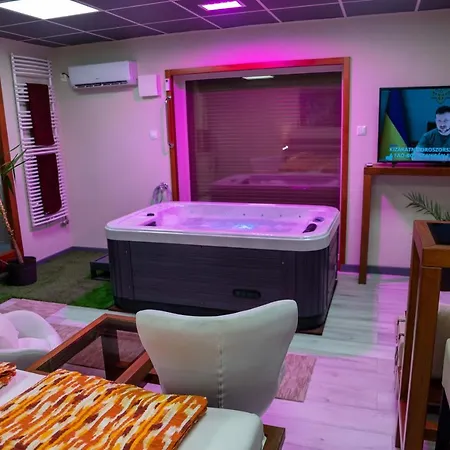 Lejlighedshotel E 14 *